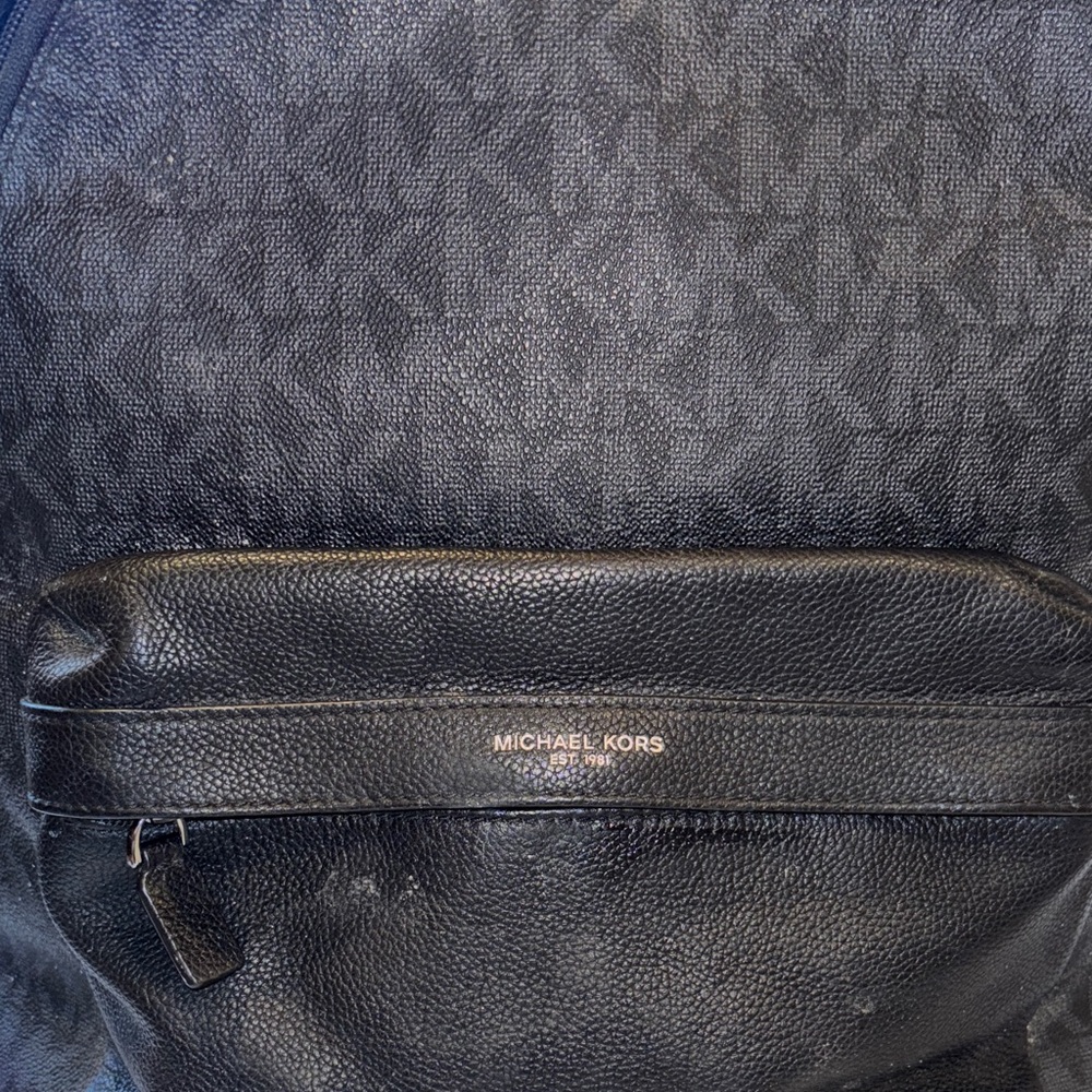 Michael Kors Backpack Black - Picture 3 of 10